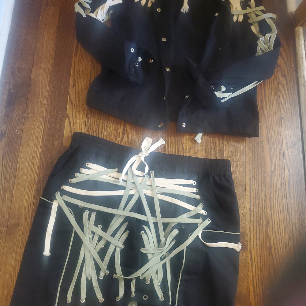 Fashion Nova Black and Cream Lace-Up Detail